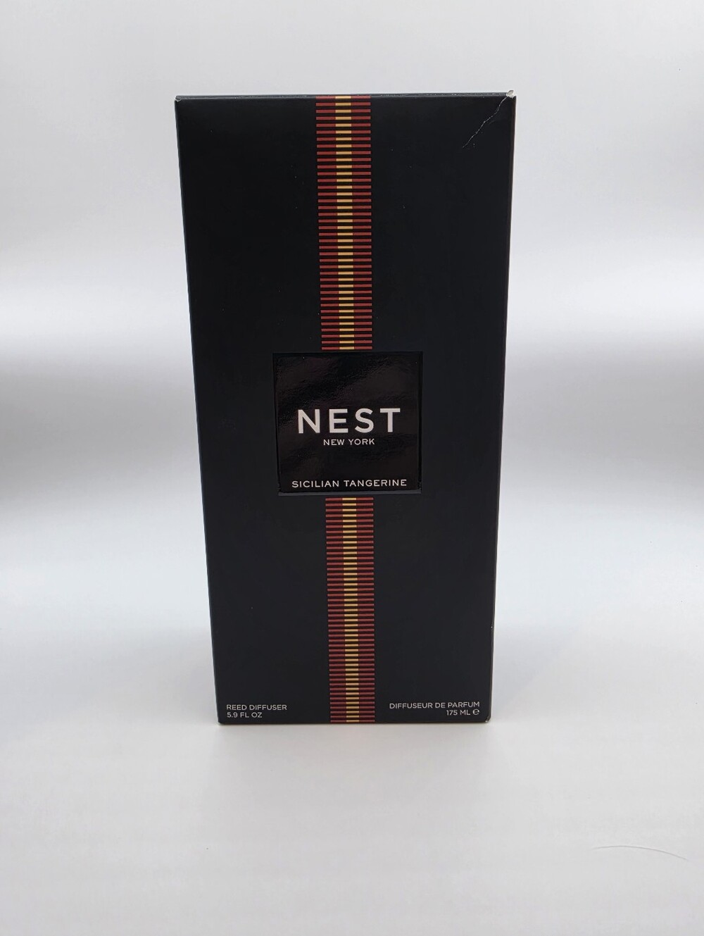 NEST New York Sicilian Tangerine Reed Diffuser - Black with Orange Stripe